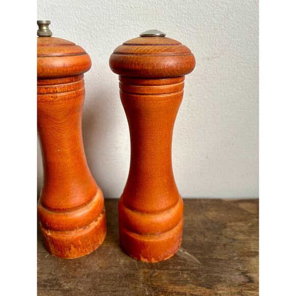 Vintage Wooden Pepper Grinder and Salt Shaker | Farmhouse Cottagecore Kitchen - Picture 3 of 9